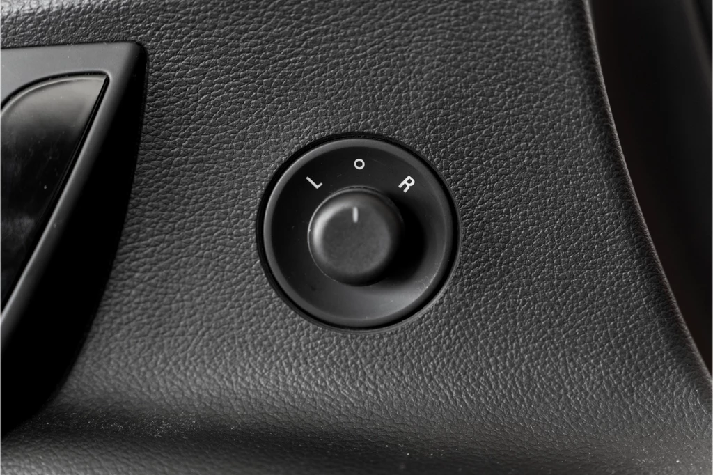 Opel Astra – foto 25