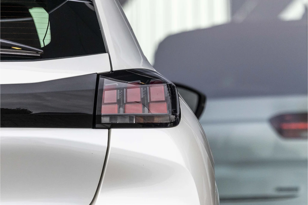 Peugeot 208 – foto 35