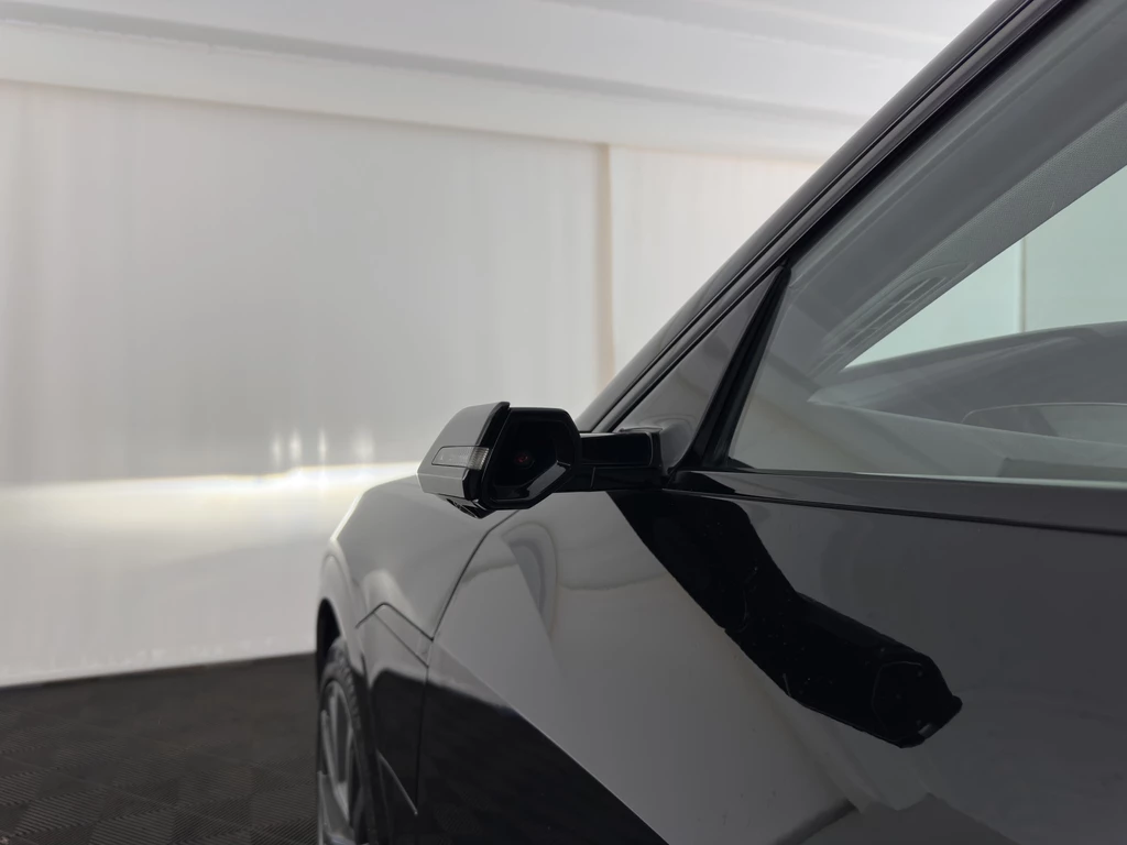 Audi e-tron – foto 30