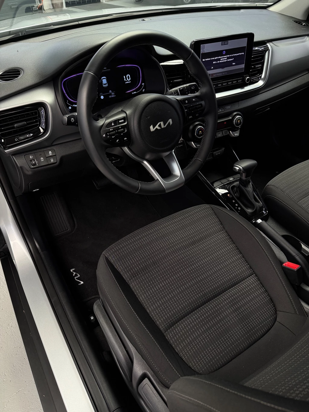 Kia Stonic – foto 11