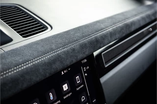 Porsche Cayenne – thumbnail 37