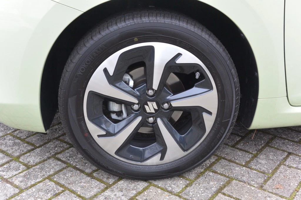 Suzuki Swift – foto 15