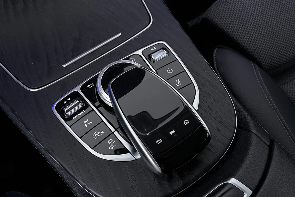 Mercedes-Benz E-Klasse – foto 18