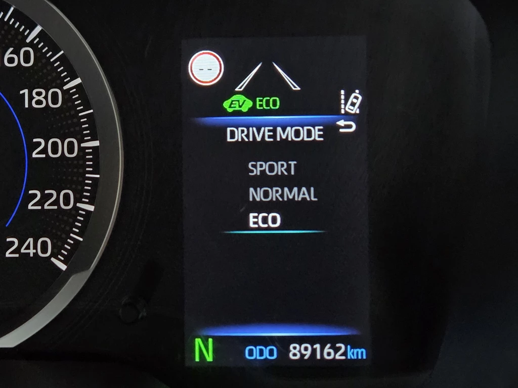 Toyota Corolla Touring Sports – foto 37