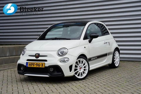 Fiat 500 1.4 T-JET 135PK Abarth 595 Airco Carplay Zwart dak