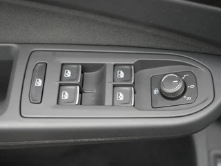 Volkswagen Golf – thumbnail 38