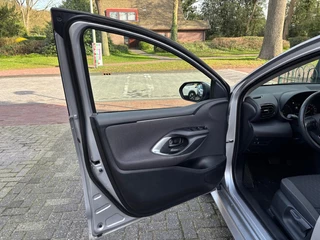Mazda 2 Hybrid – thumbnail 11