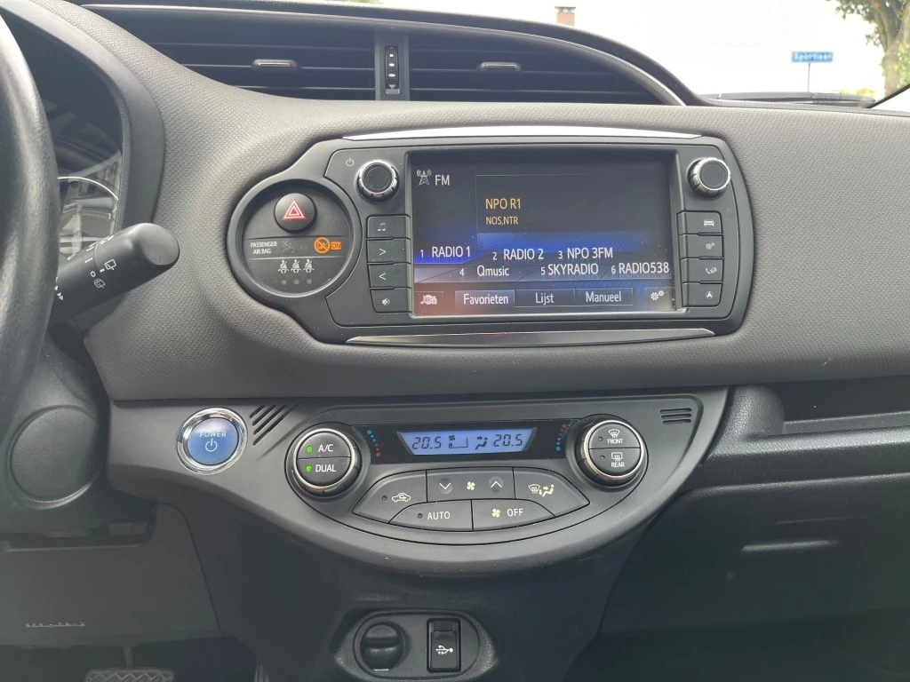 Toyota Yaris – foto 9