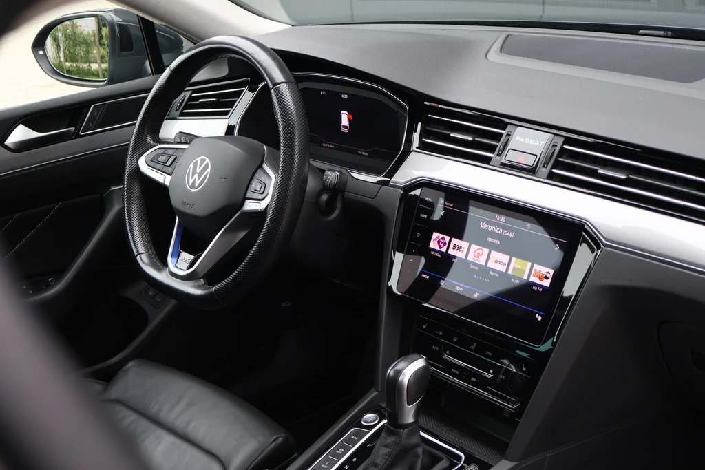 Volkswagen Passat – foto 18