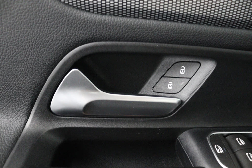 Mercedes-Benz GLA – foto 13