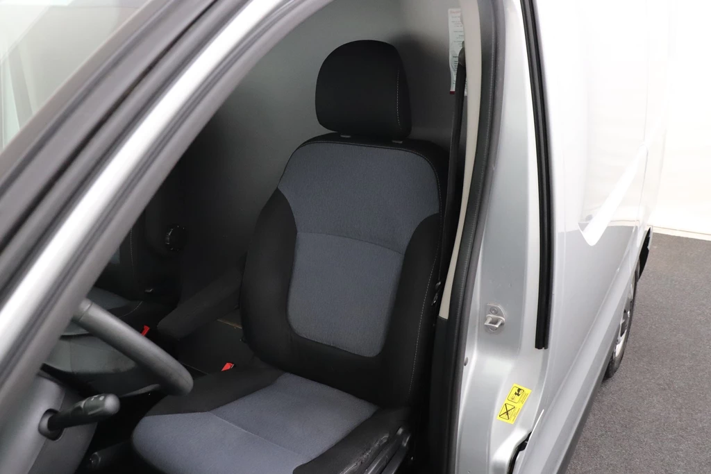 Opel Vivaro – foto 10