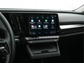 Renault Megane E-Tech – thumbnail 17