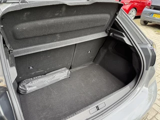 Peugeot 208 – thumbnail 13