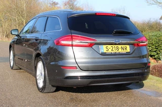 Ford Mondeo – thumbnail 2
