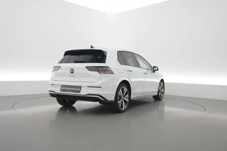 Volkswagen Golf – thumbnail 3