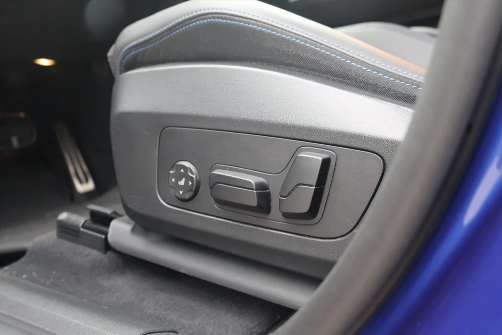 BMW iX1 – foto 18