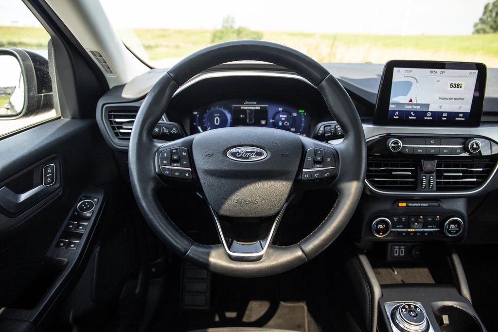 Ford Kuga – foto 15