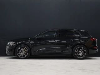 Audi e-tron – thumbnail 2