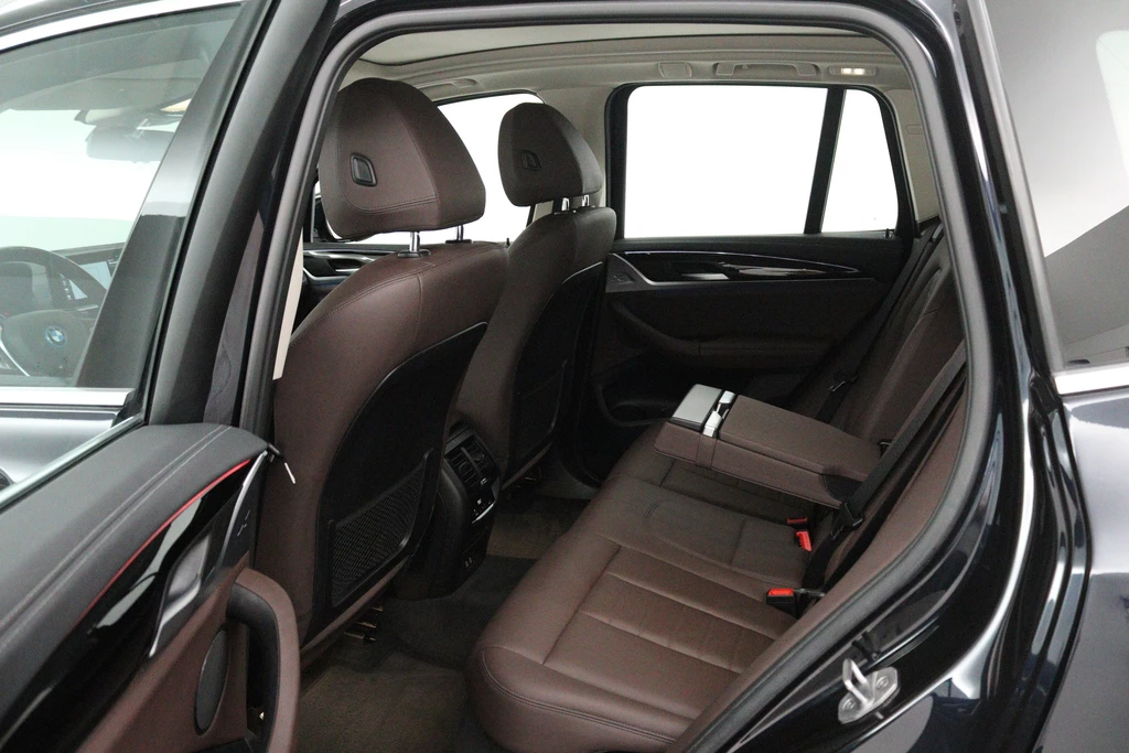 BMW iX3 – foto 24