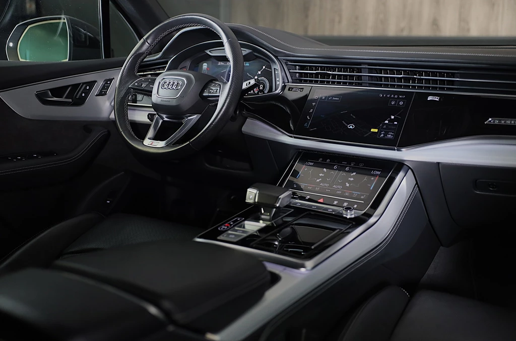 Audi Q7 – foto 21