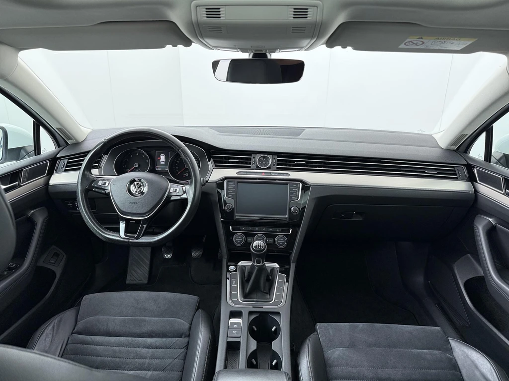 Volkswagen Passat – foto 14