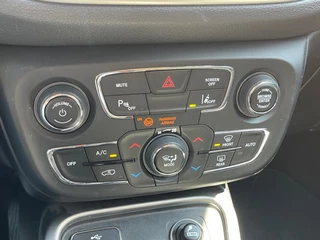 Jeep Compass – thumbnail 17