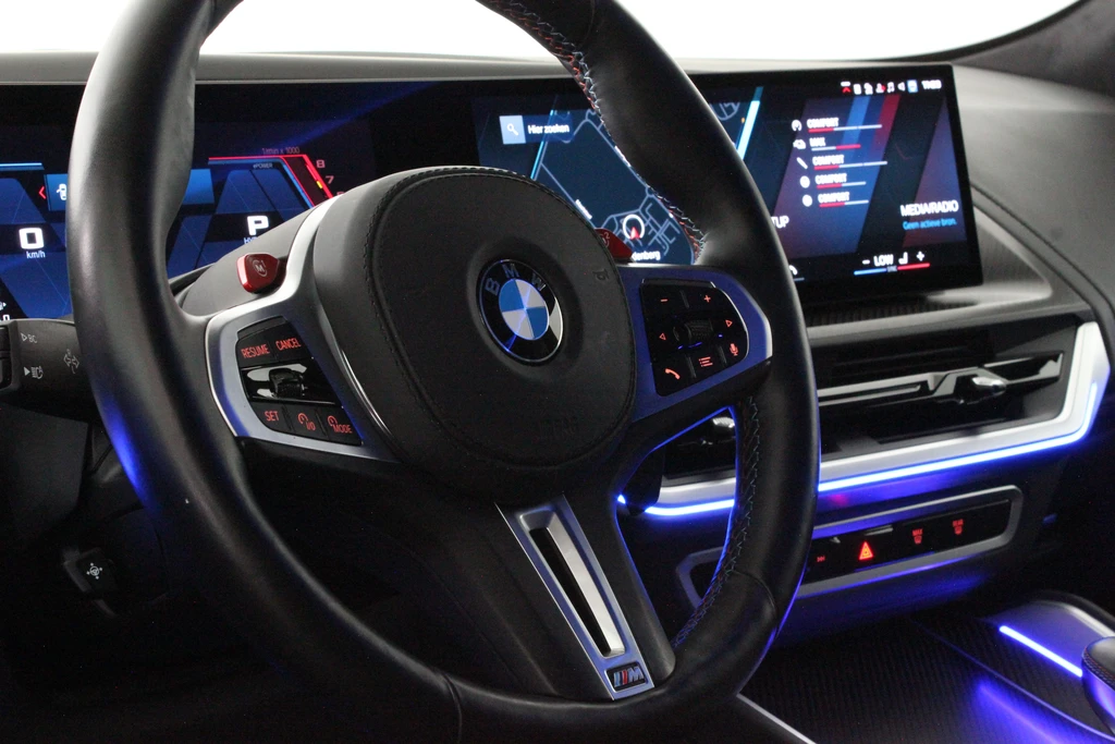 BMW XM – foto 23