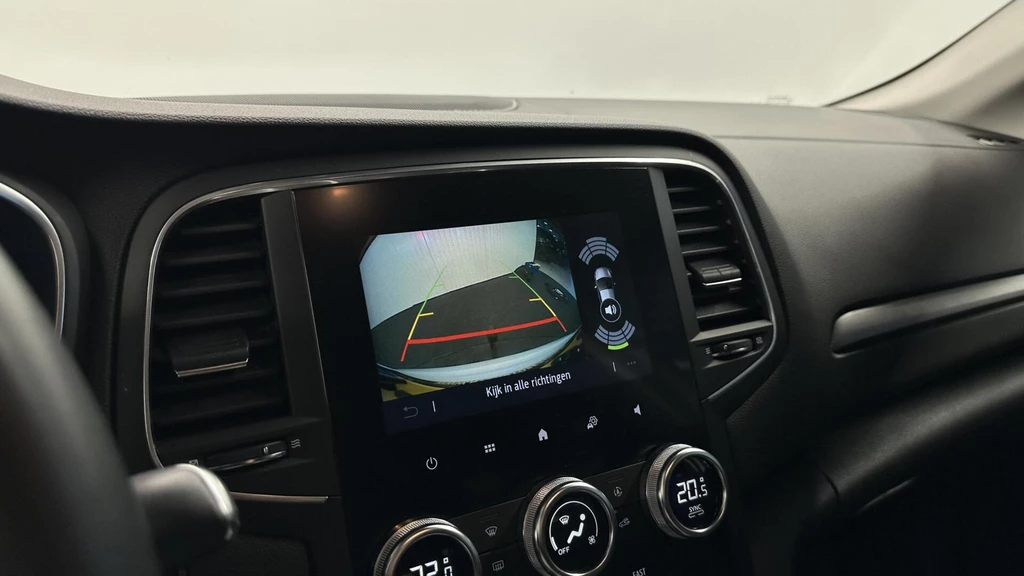 Renault Megane E-Tech – foto 13