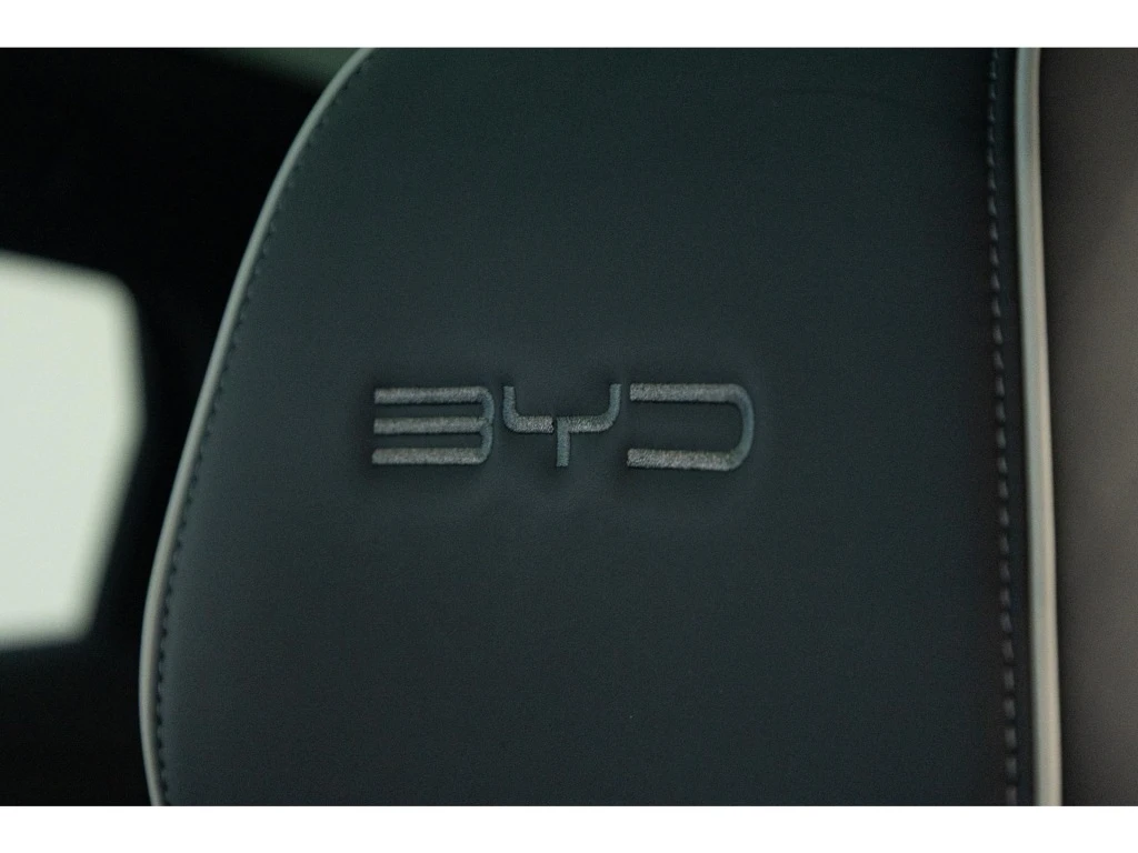 BYD SEAL – foto 26