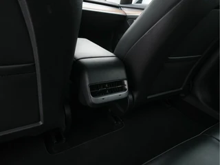 Tesla Model 3 – thumbnail 22