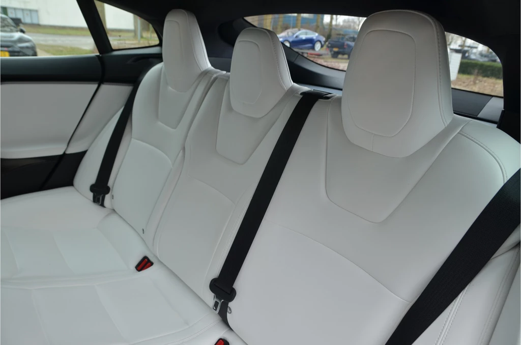Tesla Model S – foto 13