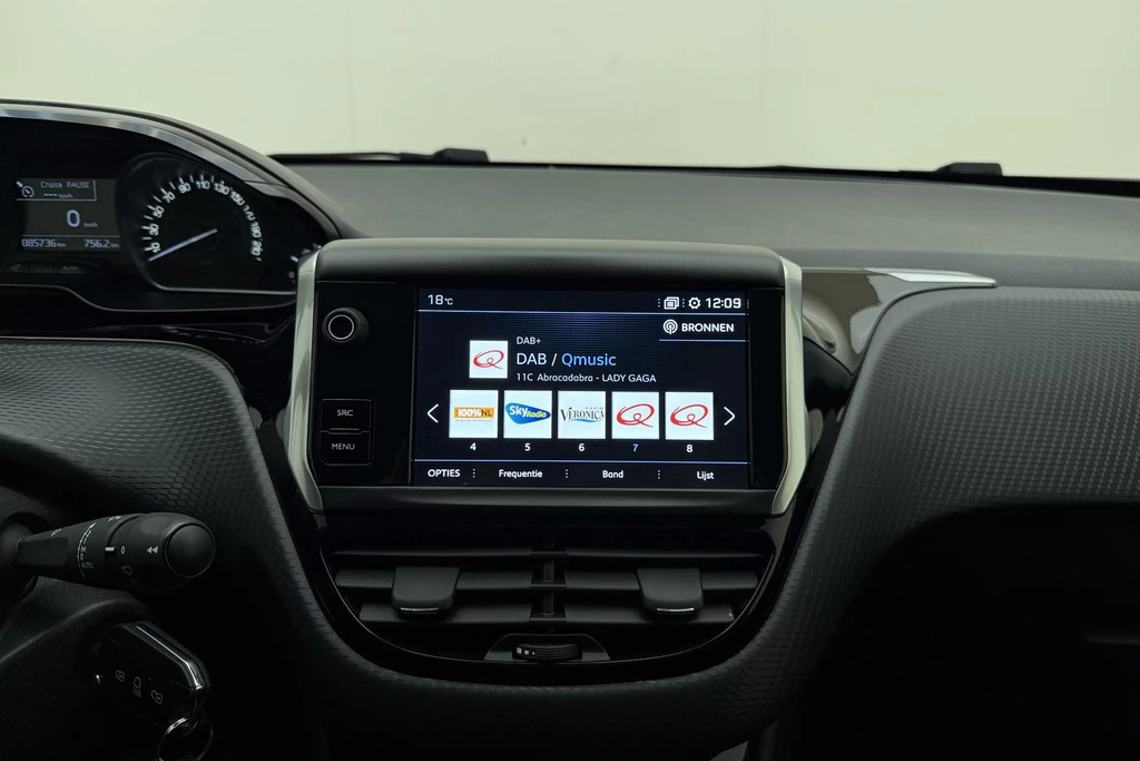 Peugeot 208 – foto 25