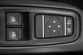 Nissan Primastar – thumbnail 27