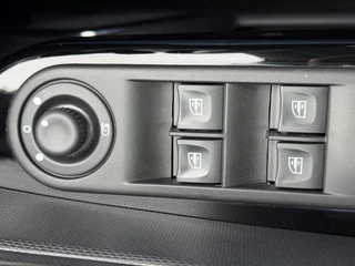 Renault Captur – thumbnail 26