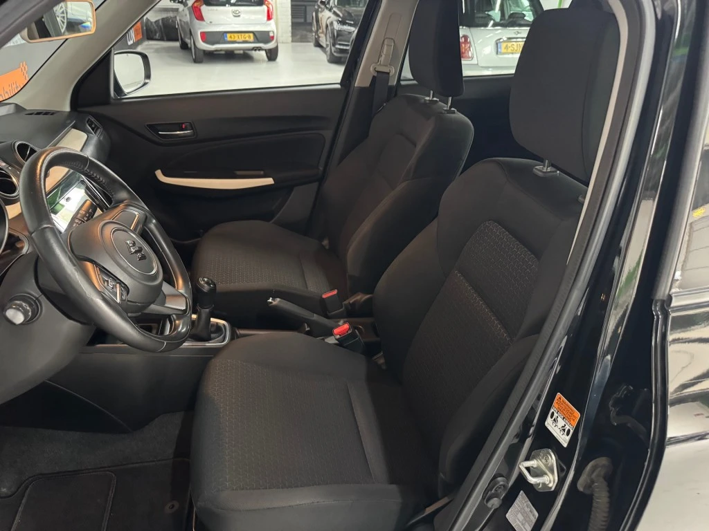 Suzuki Swift – foto 13
