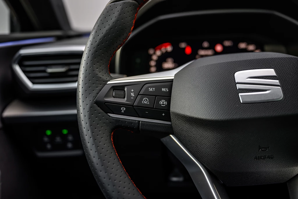 SEAT Leon – foto 22