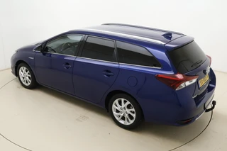 Toyota Auris – thumbnail 3