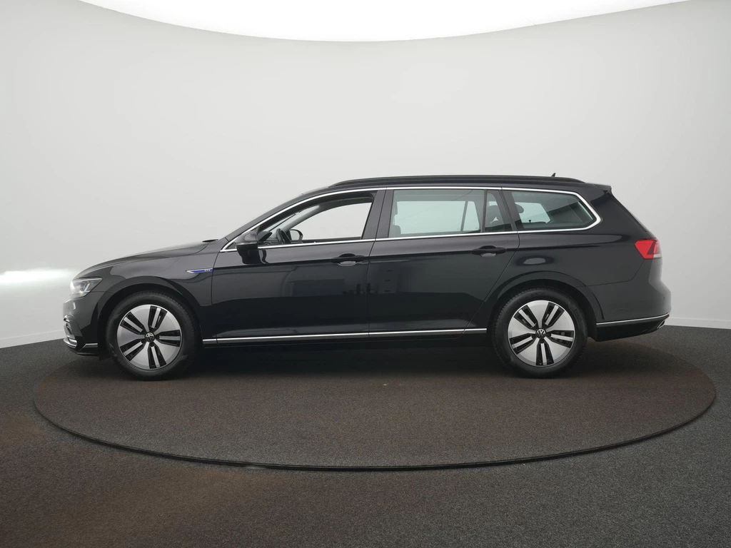 Volkswagen Passat – foto 3