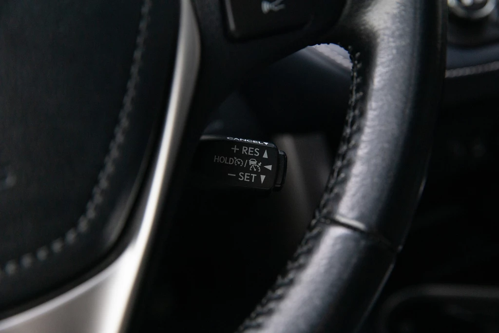 Toyota RAV4 – foto 11
