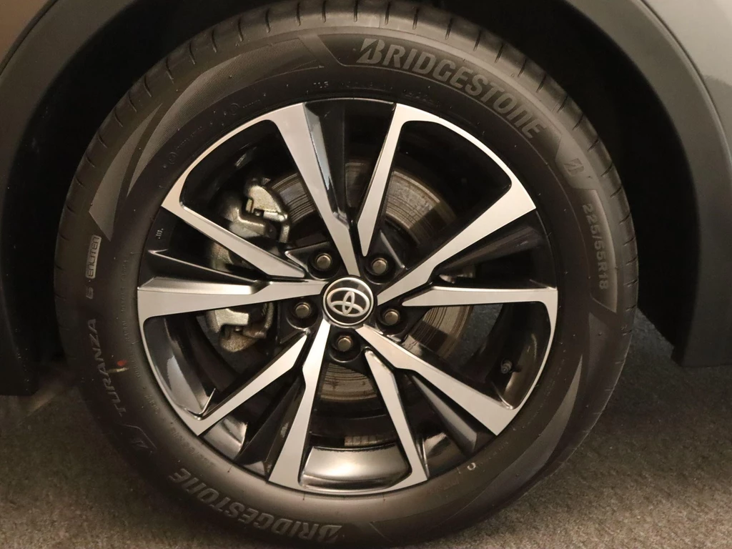 Toyota C-HR – foto 12