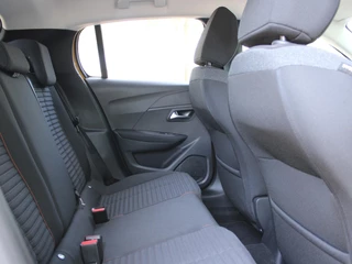 Peugeot 208 – thumbnail 10