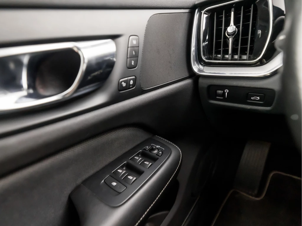 Volvo S60 – foto 24