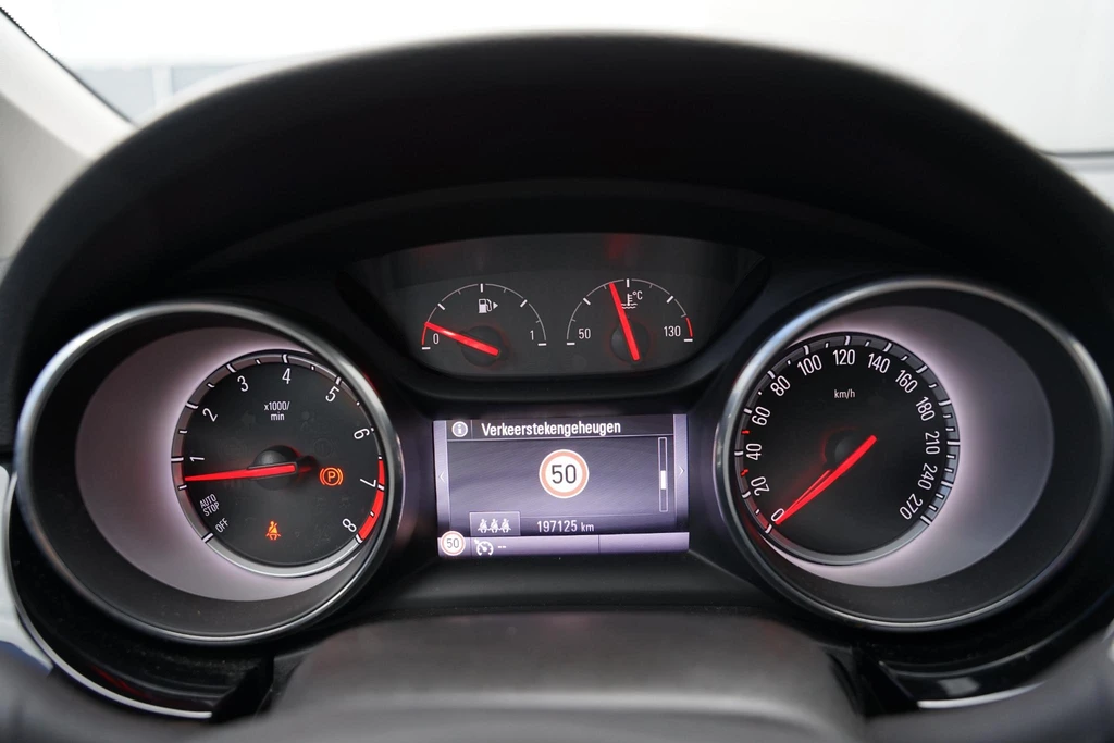 Opel Astra – foto 13