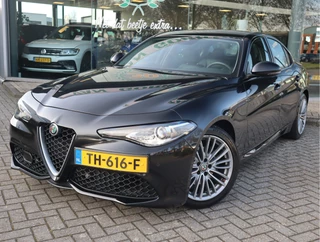 Alfa Romeo Giulia – thumbnail 2