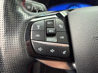 Ford Explorer – thumbnail 18