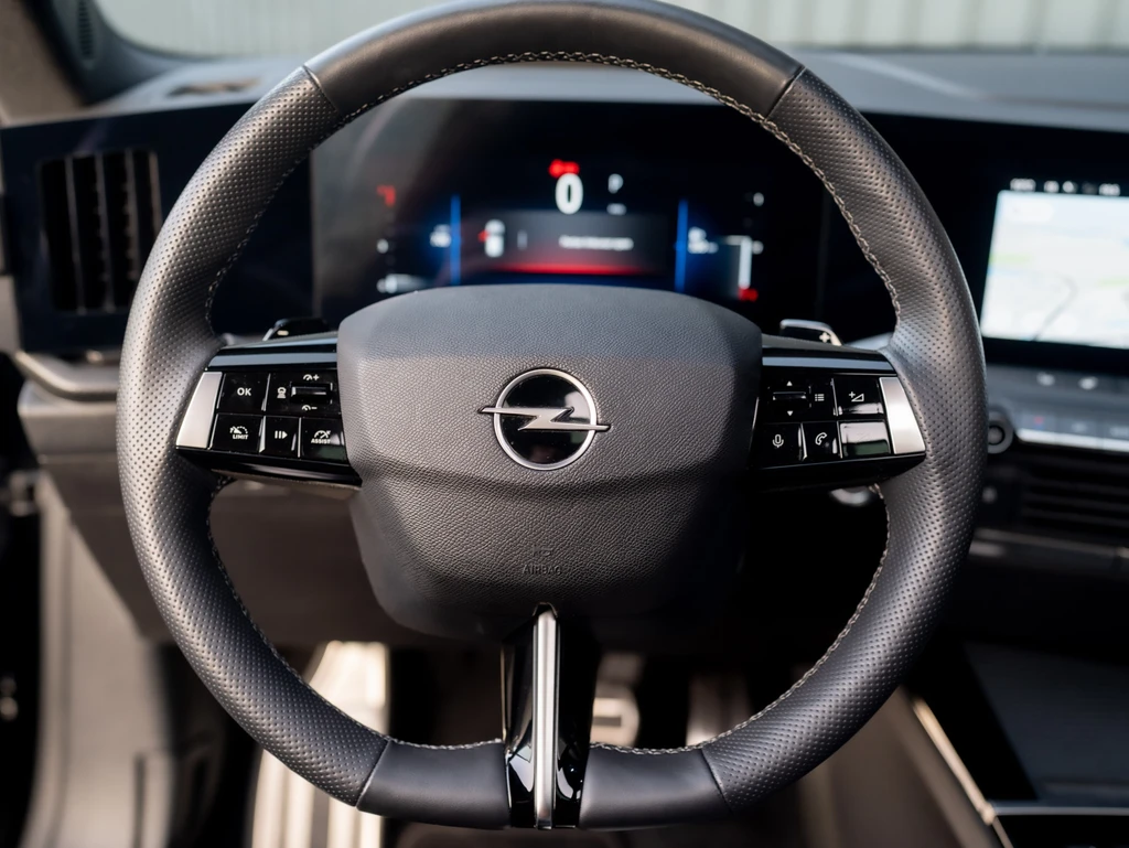 Opel Astra – foto 27