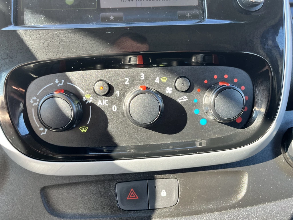 Renault Trafic – foto 29