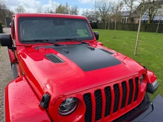 Jeep Wrangler – thumbnail 9