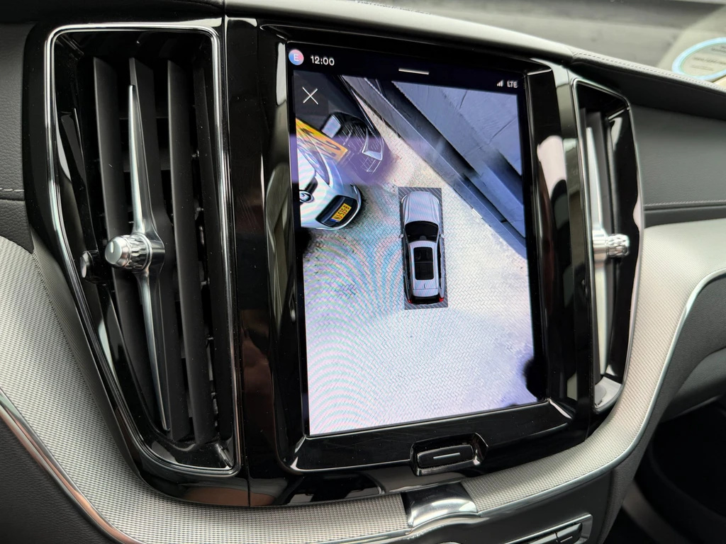 Volvo XC60 – foto 22