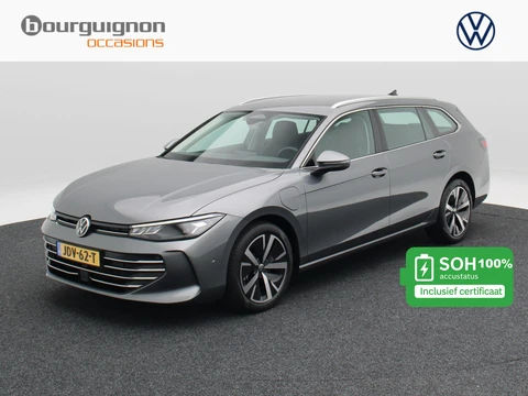 Volkswagen Passat Variant 1.5 eHybrid 204 Pk Business | Full LED | Ergo Active Stoelen | Stoelverwarming | Adaptive Cruise | Camera | CarPlay | 18 Inch | 43.378 Km !!